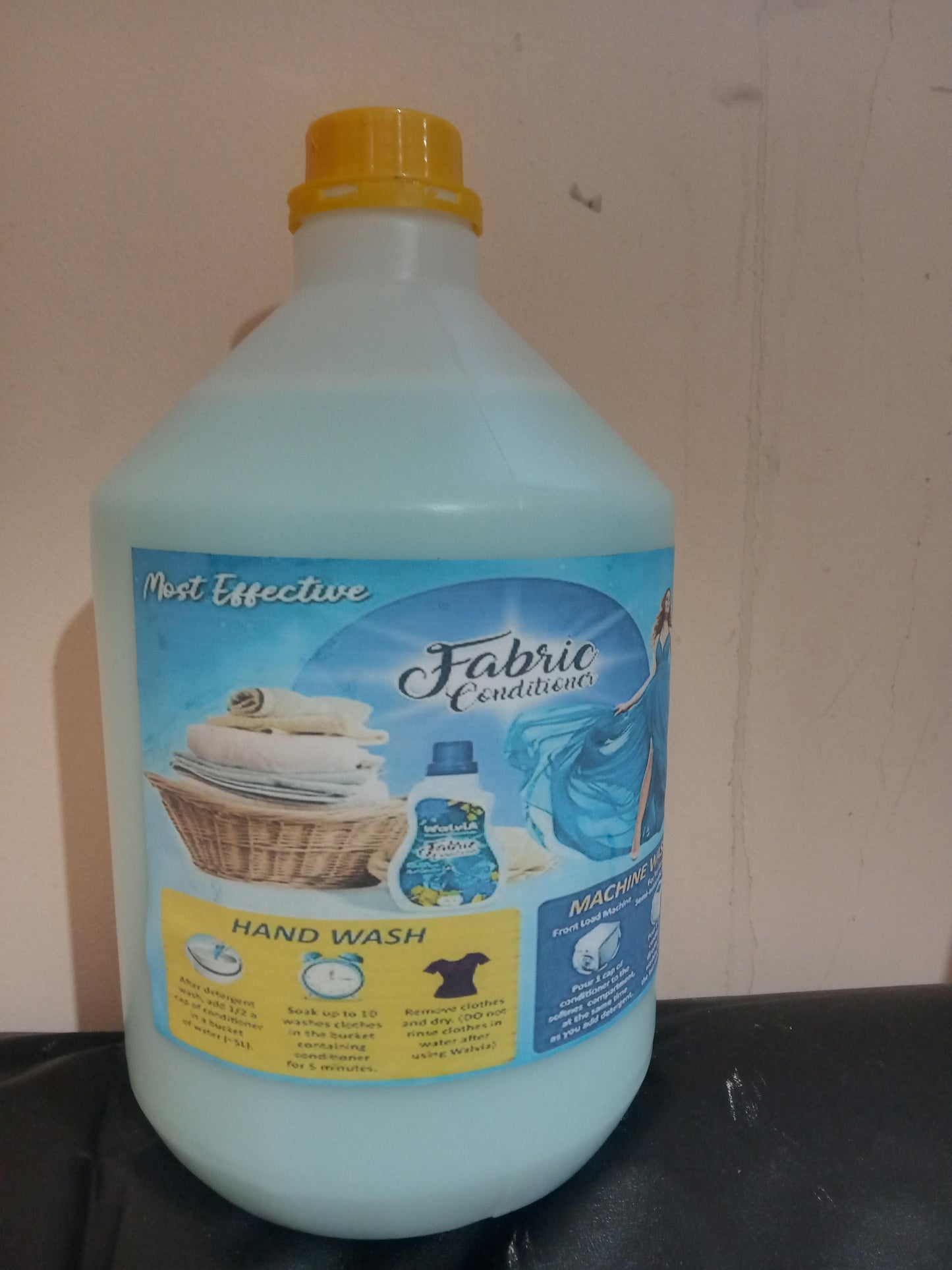 Cleaning materials for domestic use ,, fabric softener (සුවද ගැන්වීම)