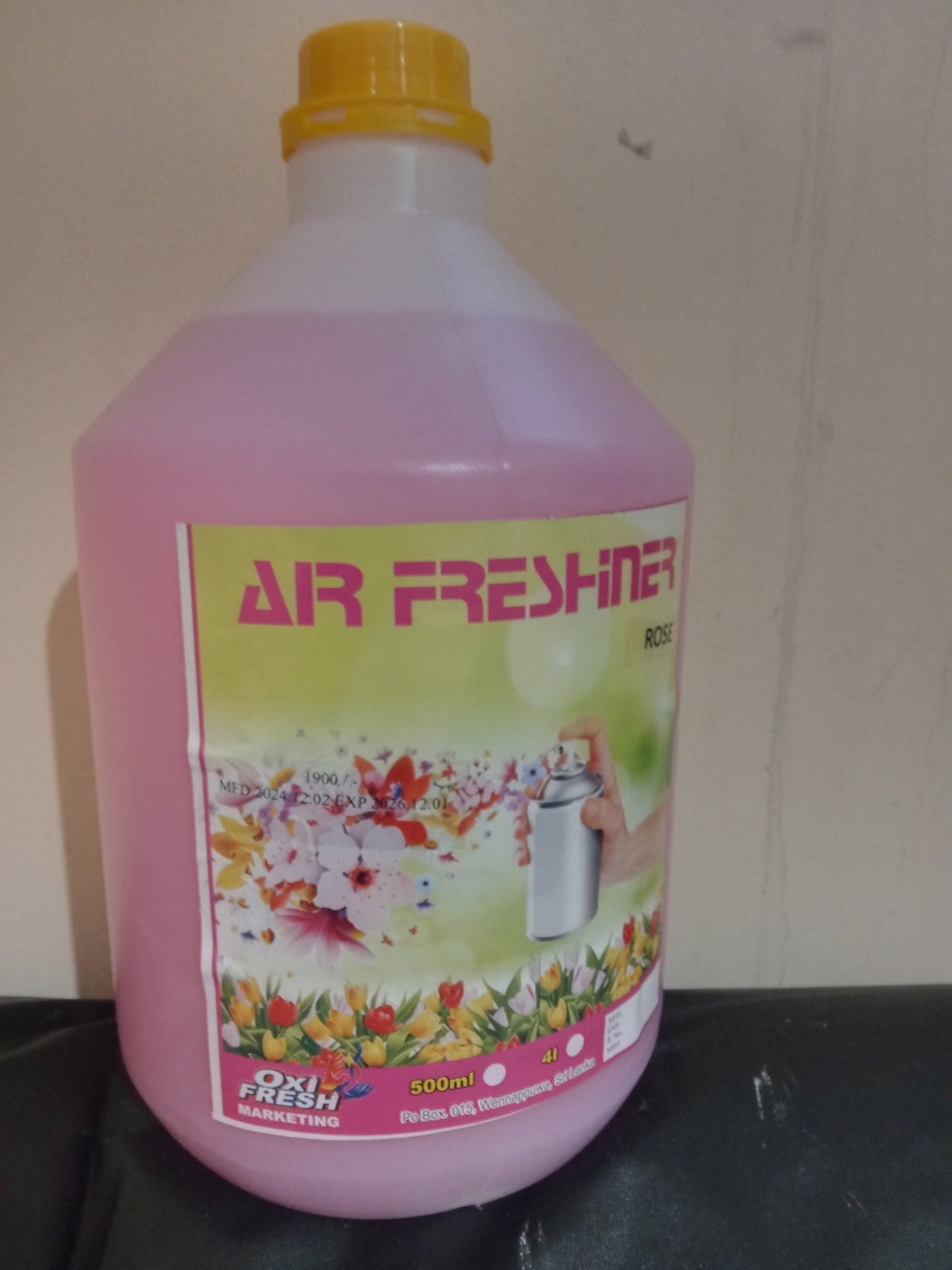 Cleaning materials for domestic use, air freshener,,සුවද ගැන්වීමට